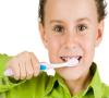 پیشگیری از پوسیدگی دندان با توجه به بهداشت دندان های شیری