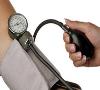چگونه علائم افت فشار خون را تشخیص بدهیم؟