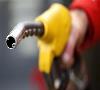 قیمت بنزین تا پایان سال تغییر نمی کند / سناریوی جدید اصلاح نحوه سهمیه بندی سوخت