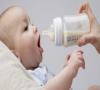 عوارض شیر خشک برای نوزاد/ با بهترین مواد غذایی برای وزن‌گیری فرزندتان آشنا شوید