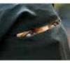 جریمه یک زن مسلمان در فرانسه به علت داشتن روبند !