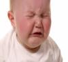 چرا پدرها هنگام گریه نوزاد واکنشی ندارند؟