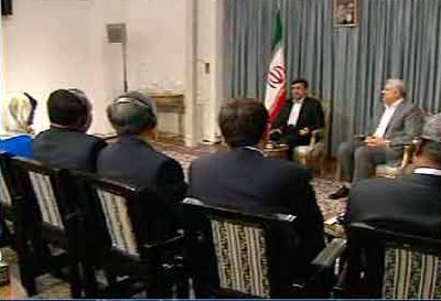 دکتر محمود احمدی‌نژاد در دیدار وزرای شرکت‌کننده در اجلاس کمیسیون اقتصادی و اجتماعی سازمان ملل متحد در آسیا و اقیانوسیه (اسکاپ) با اشاره به مشارکت فعال شرکت‌کنندگان در آن اظهار داشت:‌ مطمئناً این اجلاس و بیانیه تهران پایان راه نیست و باید ازظرفیت‌های