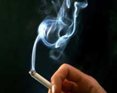 عضو جمعیت مبارزه با استعمال دخانیات ایران گفت: عوامل خطر ساز، زمینه ساز افزایش ابتلا به بیماری یا عادات فردی هستند. این عوامل می تواند باعث افزایش گرایش به مصرف دخانیات نیز شود