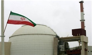رئیس سازمان انرژی اتمی ایران گفت: پس از آزمایش و تست های گوناگون در نیروگاه بوشهر، دی یا بهمن بهره برداری مقدماتی از این پروژه توسط متخصصان ایرانی را آغاز می کنیم. 
   
  
 
 
