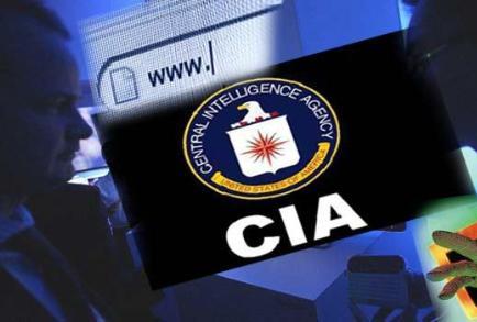 ادوارد اسنودن، افشاگر برنامه‌های جاسوسی آژانس امنیت ملی آمریکا در اسنادی که افشا کرده از طرح‌های آمریکا برای جاسوسی اقتصادی و صنعتی از برخی کشورها از جمله ایران خبر داده است.