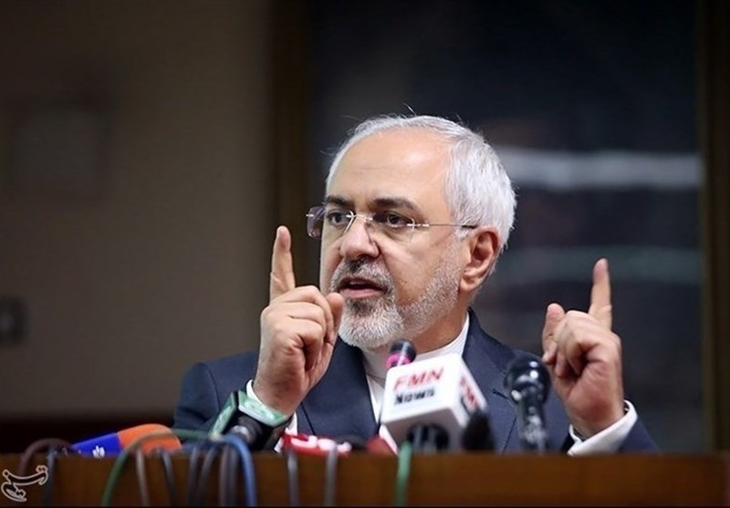 محمد جواد ظریف وزیر امور خارجه ایران در واکنش به برنامه آمریکا برای برگزاری نشستی ضدایرانی در لهستان گفت: دولت این کشور اروپایی که بسیاری از شهروندانش در جریان جنگ دوم جهانی به لطف ایران نجات یافتند، باید از این حرکت شرمنده باشد.