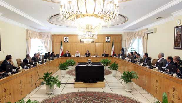 هیئت وزیران صبح امروز به ریاست دکتر احمدی نژاد تشکیل جلسه داد.