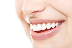 کارشناس بهداشت دهان و دندان مرکز بهداشت اراک گفت: استفاده از محلول جوش شیرین مانع از اسیدی شدن دهان و تخریب دندان‌ها می‌شود.