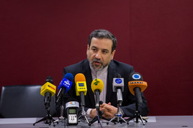 معاون وزیر خارجه ایران با بیان این که مذاکرات بعدی ایران و 1+5 آخر خردادماه است تاکید کرد که تا الان اختلافات میان ایران و 1+5 به قوت خود باقی است.