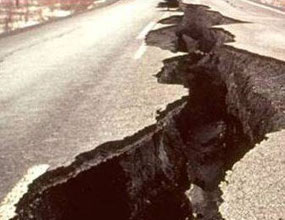 زلزله ای با قدرت شش ریشتر شهر کرایسچرچ، دومین شهر بزرگ نیوزیلند را لرزاند.
