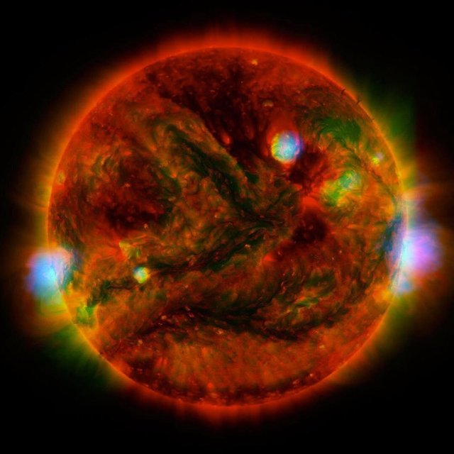 ناسا تصویر جدیدی از خورشید منتشر کرد که نقاط فعال‌تر این ستاره را نشان می‌دهد.

