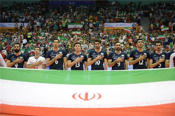 تیم ملی والیبال ایران آخرین بازی خود در لیگ جهانی ۲۰۱۵ را برابر روسیه برگزار کرد و در حالی که شاگردان کواچ از انگیزه لازم برخوردار نبودند نتیجه را به حریف خود واگذار کرد تا نخستین برد روسیه رقم خورد.