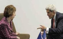 جان کری، وزیر امور خارجه آمریکا، روز جمعه، با کاترین اشتون، مسئول سیاست خارجی اتحادیه اروپا، در لندن دیدار و درباره مذاکرات هسته ای با ایران گفتگو می کند.