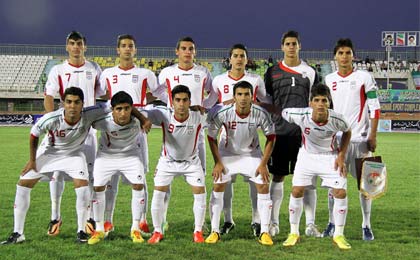 دیدار حساس تیمهای ملی فوتبال جوانان ایران و عربستان در مرحله انتخابی رقابتهای قهرمانی جوانان آسیا یک بر صفر به سود ایران به پایان رسید .