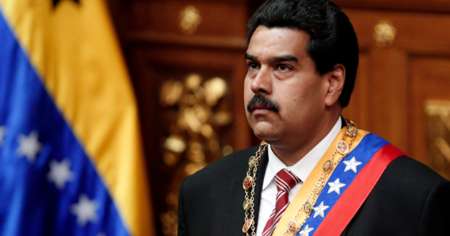نیکلاس مادورو رئیس جمهوری ونزوئلا روز یکشنبه اعلام کرد: کشورهای عضو و غیرعضو اوپک به رسیدن به یک توافق درمورد تثبیت بازار نفت نزدیک شده اند و هدف وی این است که طی ماه جاری خبر چنین توافقی اعلام شود.