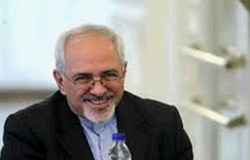 محمدجواد ظریف وزیر امور خارجه ایران بابیان این که فتوای مقام معظم رهبری بزرگترین سند در دکترین دفاعی ما بوده است،گفت : ایران آماده ورود به مذاکرات برای توافق نهایی است.