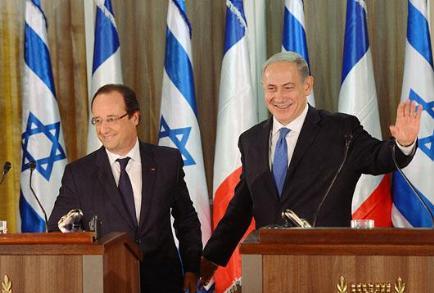 رئیس جمهور فرانسه تاکید کرد:همیشه دوست رژیم صهیونیستی باقی خواهد ماند .اولاند بدون اشاره به زرادخانه هسته ای رژیم اشغالگر قدس، مدعی شد: پاریس گسترش سلاح هسته ای را تهدیدی برای اسرائیل ، منطقه و جهان می داند.