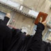 بسیاری از مناطق و شهرهای بحرین دیروز در اعتراض به نقض حقوق بشر به ویژه بازداشت زنان و شکنجه آنان صحنه تظاهرات بود و زنان بحرینی نیز در شهرهای عَکَرْ و معامیر تظاهرات کردند
