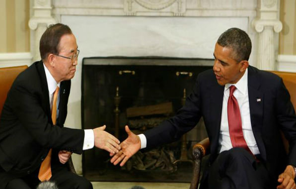 «باراک اوباما» رئیس جمهوری آمریکا با «بان کی مون» دبیرکل سازمان ملل دیدار و گفتگو کرد.