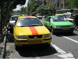 کرایه های تاکسی در تهران، بی حساب و کتاب زیاد شده. اینطور که پیداست سازمان تاکسی رانی خودش قانون وضع می کند و کرایه ها را سر خود بالا می برد و شورای شهر هم می گوید اصلا از این ماجراها خبر ندارد.