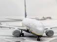 فرودگاه بین المللی فرانکفورت واقع در غرب آلمان روز سه شنبه از لغو شدن بیش از دویست پرواز این فرودگاه به علت اختلال ناشی از بارش برف و برودت هوا در اروپا خبر داد