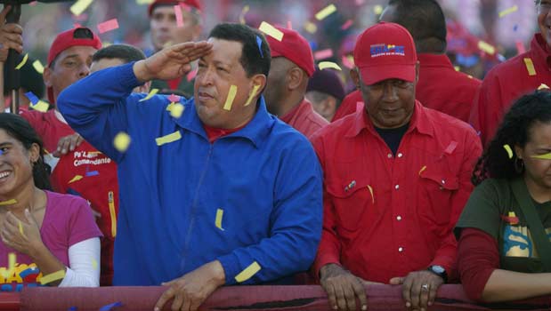 هوگو چاوز در انتخابات ریاست جمهوری ونزوئلا به پیروزی رسید.