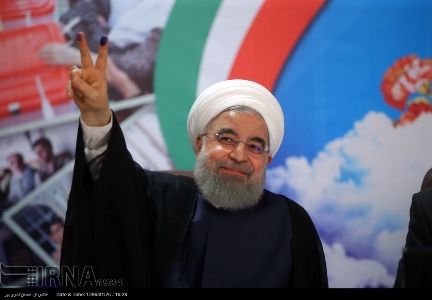 وزیر کشور با اعلام نتیجه نهای آرای ریاست جمهوری حسن روحانی را دوازدهمین رییس جمهور ایران اعلام کرد.

