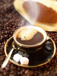 پژوهشگران ، مصرف قهوه را در بهبود بیماری خشکی چشم موثر می دانند.