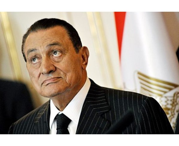شبكه بي‎بي‌سي عربي در خبري فوري اعلام كرد كه حسني مبارك پس از ترك قاهره به امارات عربي متحده رفته است.