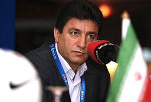 
  رئیس فدراسیون فوتبال از انتخاب سرمربی تیم فوتبال سپاهان اصفهان به عنوان عضو جدید کمیته فنی فدراسیون فوتبال خبر داد. 
 
