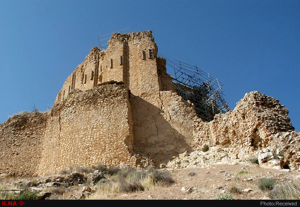 فاز دوم مرمت قلعه هزاره میناب که از خردادماه سال جاری آغاز شده بود، به پایان رسید. این قلعه تاریخی مربوط به دوره صفوی و ایلخانی است.