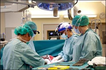 پزشکان بیمارستان فوق تخصصی محک موفق به درمان سرطان کبد در کودکان به کمک سلولهای بنیادی شدند.
