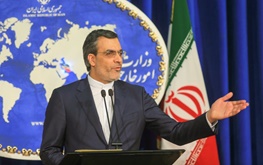 حسین جابری انصاری در پاسخ به سؤال خبرنگاران رسانه های گروهی درباره تلاش های جاری در ایالات متحده آمریکا جهت مصادره برخی از اموال بانک مرکزی جمهوری اسلامی ایران توضیحاتی را ارائه کرد.
