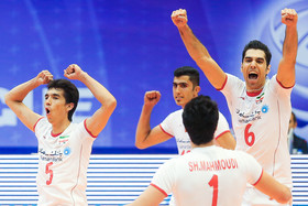 تیم ملی والیبال ایران در هفته ششم لیگ جهانی والیبال با پیروزی بر لهستان به یک قدمی دور نهایی این مسابقات رسید.